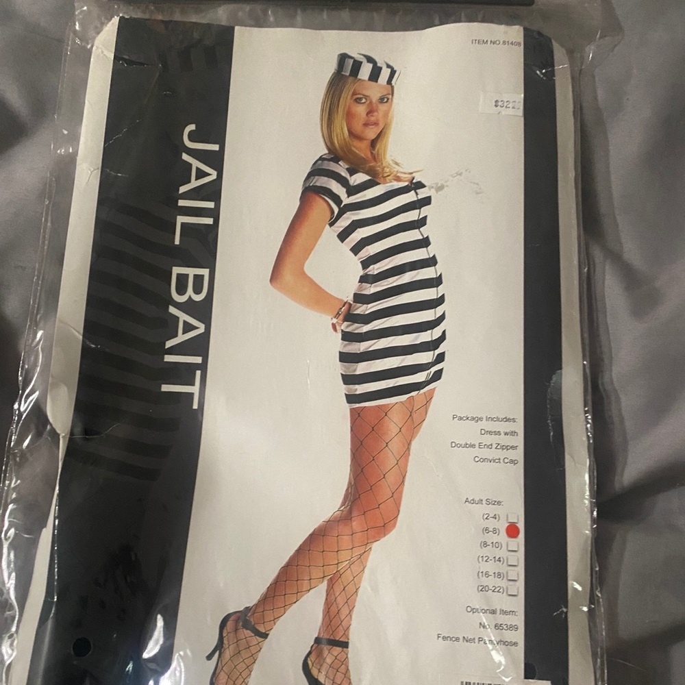 Prisoner costume